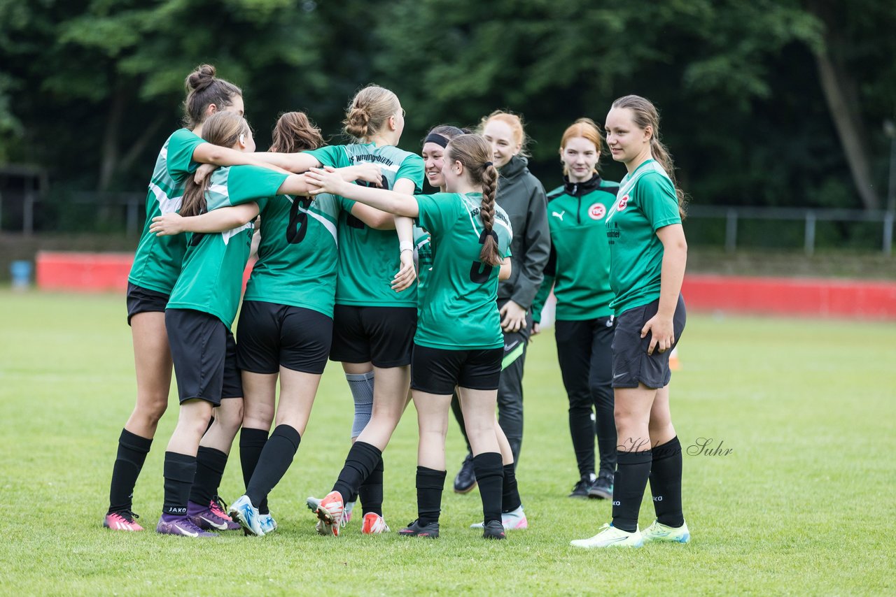 Bild 318 - Loewinnen Cup